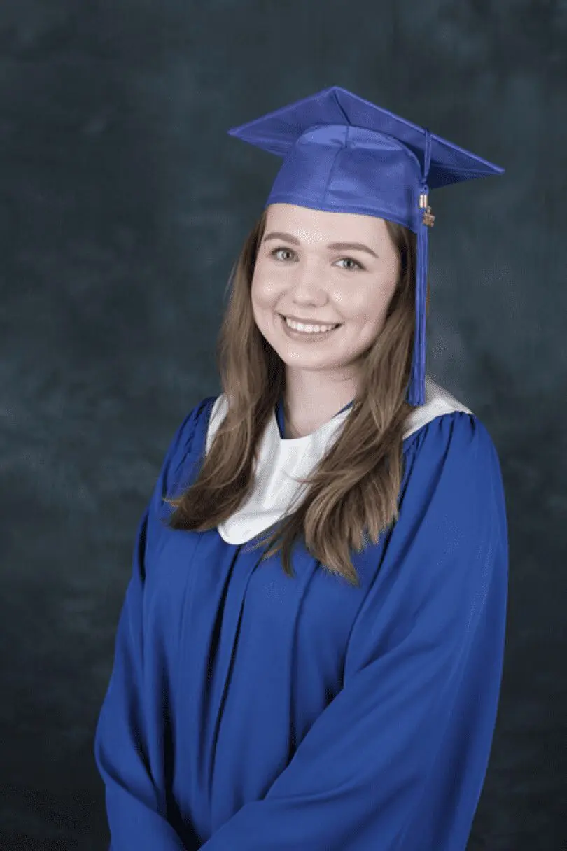 Rachel Howey, Hospital Support Specialist & Nursing Unit Clerk graduate in cap and gown