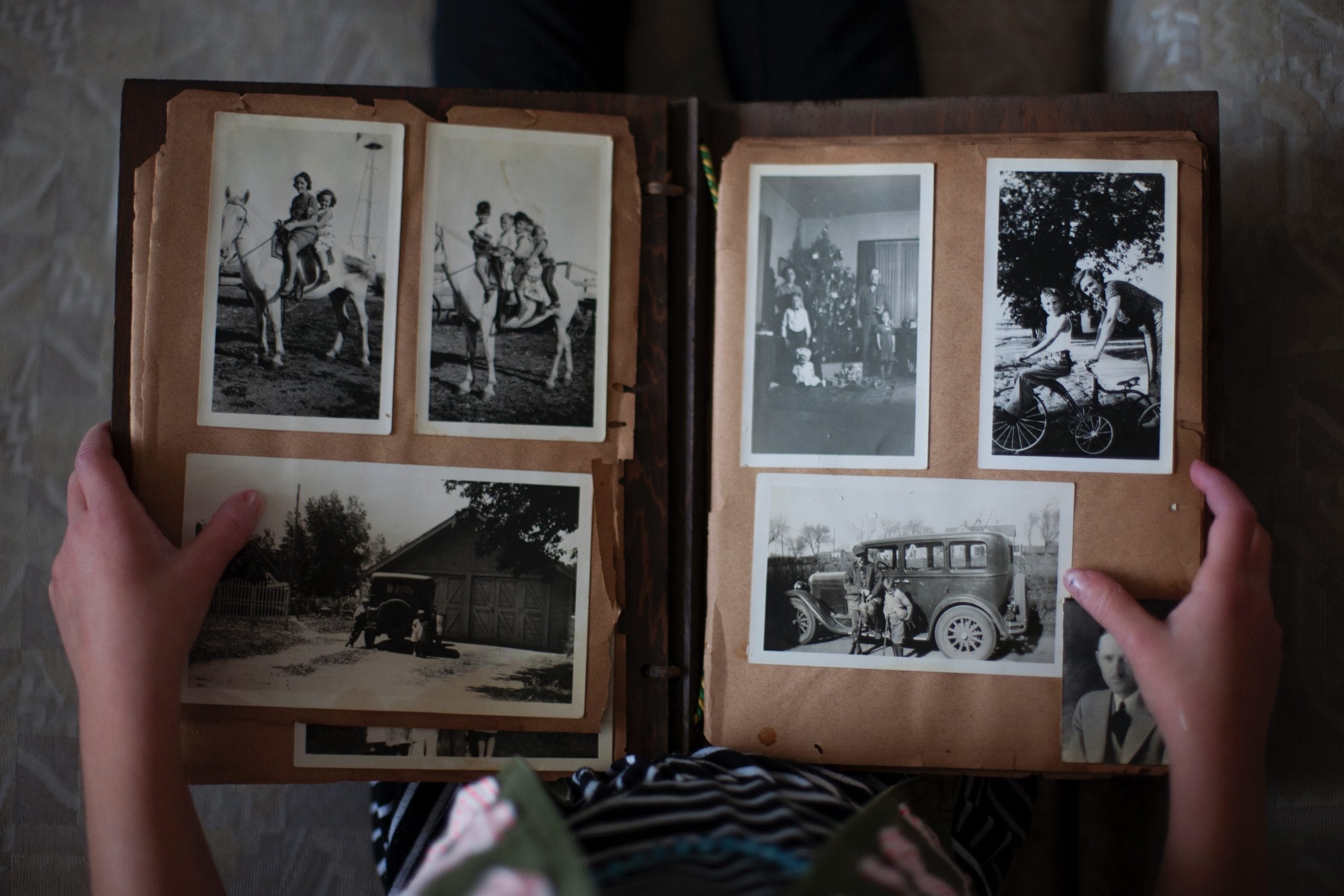 Photo album. Bring up some difficult memories may be uncomfortable, but it’s part of the therapeutic process.
